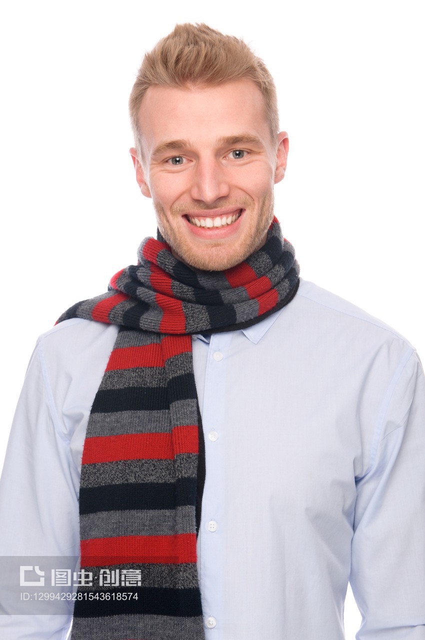 圍巾，一種男性氣質的多面鏡像